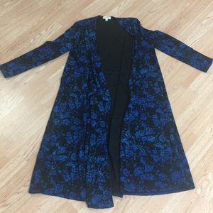 S Lularoe sarah duster cardigan.